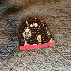 Used European style scrub hat - Skeletons